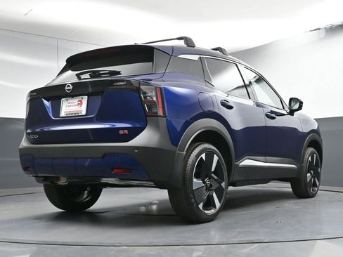 Used 2026 Nissan Kicks SR FWD image 23