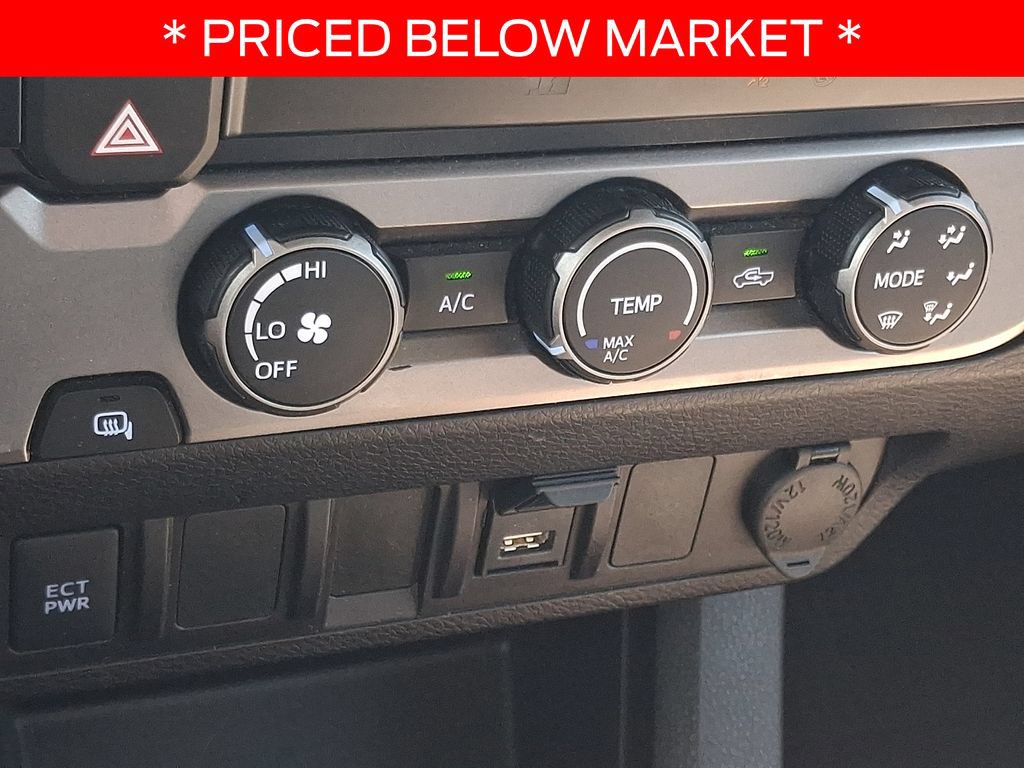 Used 2022 Toyota Tacoma SR w/ SR Convenience Package RWD image 15