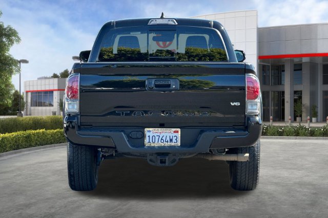 Used 2023 Toyota Tacoma TRD Sport w/ TRD Premium Sport Package AWD/4WD image 6