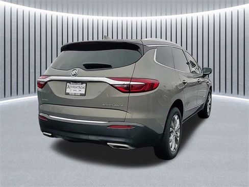 Certified 2018 Buick Enclave Avenir w/ Avenir Technology Package image 3