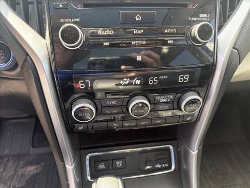 Used 2021 Subaru Ascent Limited w/ Technology Package AWD/4WD image 15