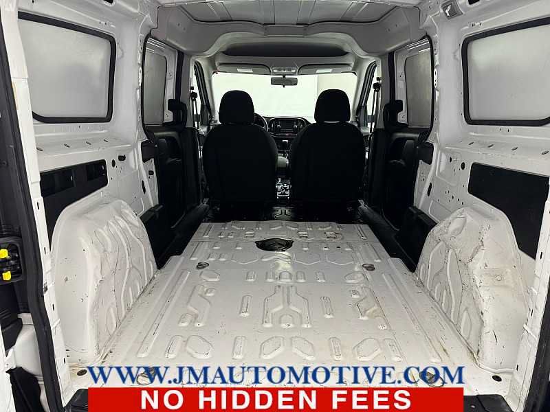 Used 2017 RAM ProMaster City Tradesman w/ Rear Back-up Camera Group FWD image 16