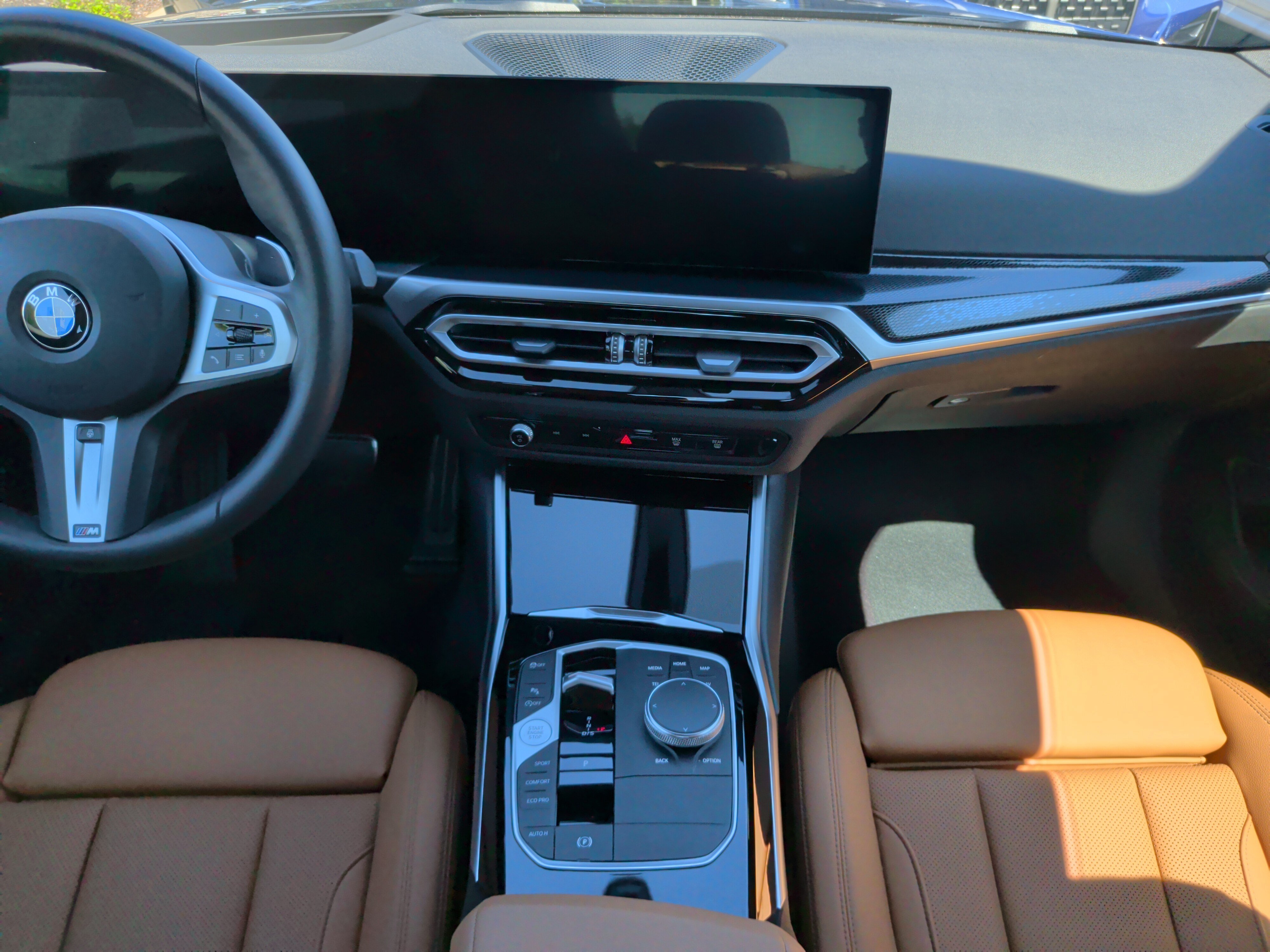 Used 2024 BMW 230i Coupe w/ Premium Package RWD image 34