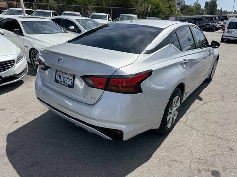 Used 2019 Nissan Altima 2.5 S image 4