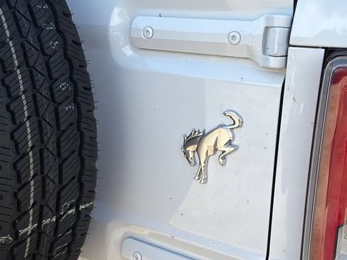 New 2026 Ford Bronco Outer Banks AWD/4WD image 9