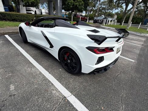 Used 2022 Chevrolet Corvette Stingray Preferred Conv w/ 2LT RWD image 4