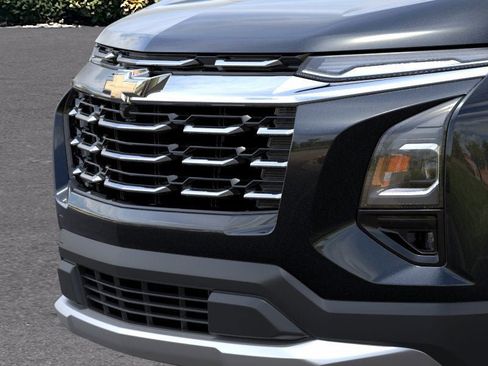 New 2025 Chevrolet Equinox LT w/ Convenience Package II image 13