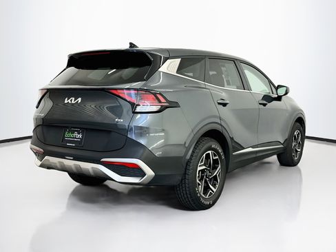 Used 2025 Kia Sportage LX AWD/4WD image 9