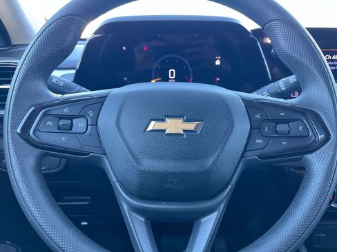 Used 2025 Chevrolet TrailBlazer LT image 25