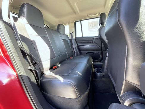 Used 2017 Jeep Compass Latitude AWD/4WD image 20