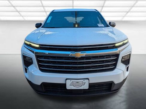 New 2026 Chevrolet Traverse LT w/ Driver Confidence Package FWD image 27