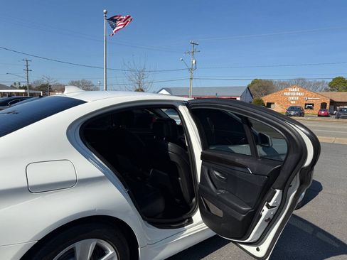 Used 2013 BMW 528i xDrive Sedan AWD/4WD image 13