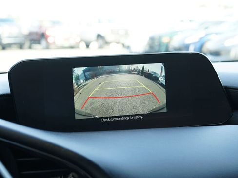 Used 2022 MAZDA MAZDA3 s image 24