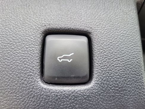 Used 2023 Ford Escape Platinum AWD/4WD image 10