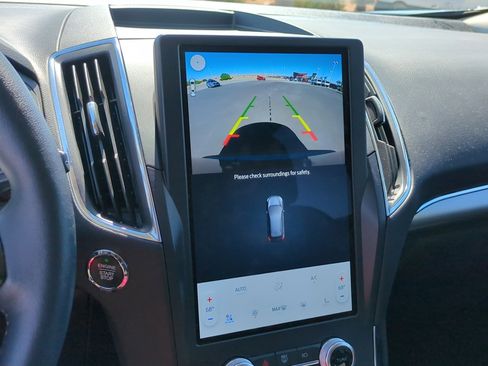 Used 2024 Ford Edge Titanium w/ Equipment Group 301A image 28