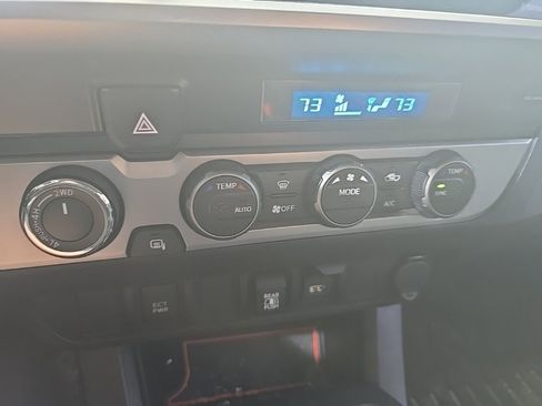 Used 2021 Toyota Tacoma SR5 image 17