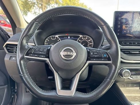 Used 2023 Nissan Altima 2.5 SL FWD image 28
