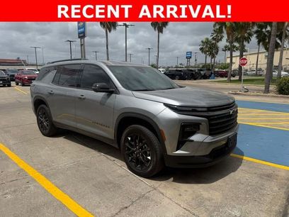 Certified 2025 Chevrolet Traverse LT w/ Midnight/Sport Edition