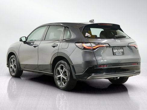 Used 2025 Honda HR-V EX-L image 3