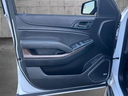 Used 2019 Chevrolet Tahoe LT image 20