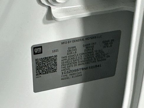 Used 2022 Chevrolet Malibu LT FWD image 12