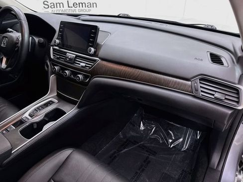 Used 2022 Honda Accord Touring image 30