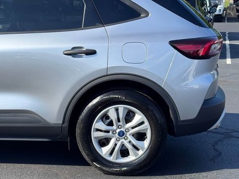 Used 2024 Ford Escape FWD image 33
