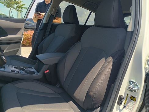 New 2026 Subaru Crosstrek 2.5i AWD/4WD image 10