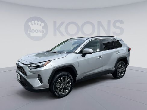 Used 2024 Toyota RAV4 XLE Premium w/ Weather Package AWD/4WD image 1