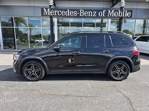 Certified 2023 Mercedes-Benz GLB 250 w/ AMG Line image 1