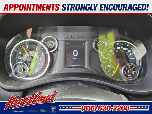 Used 2022 RAM 2500 Tradesman w/ Chrome Appearance Group AWD/4WD image 18