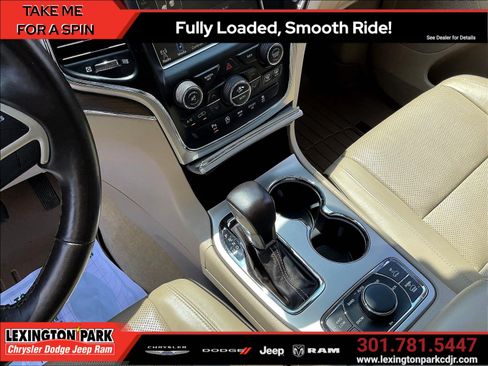Used 2017 Jeep Grand Cherokee Overland AWD/4WD image 18
