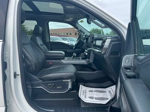 Used 2021 Ford F150 Lariat w/ Equipment Group 502A High AWD/4WD image 11