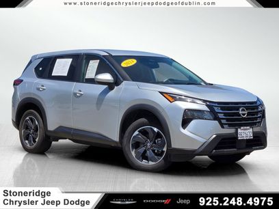 Used 2024 Nissan Rogue SV