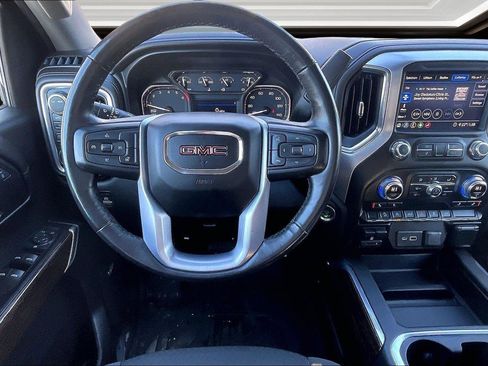 Used 2020 GMC Sierra 1500 Elevation w/ Elevation Value Package image 5