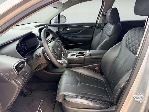 Used 2023 Hyundai Santa Fe Limited AWD/4WD image 9