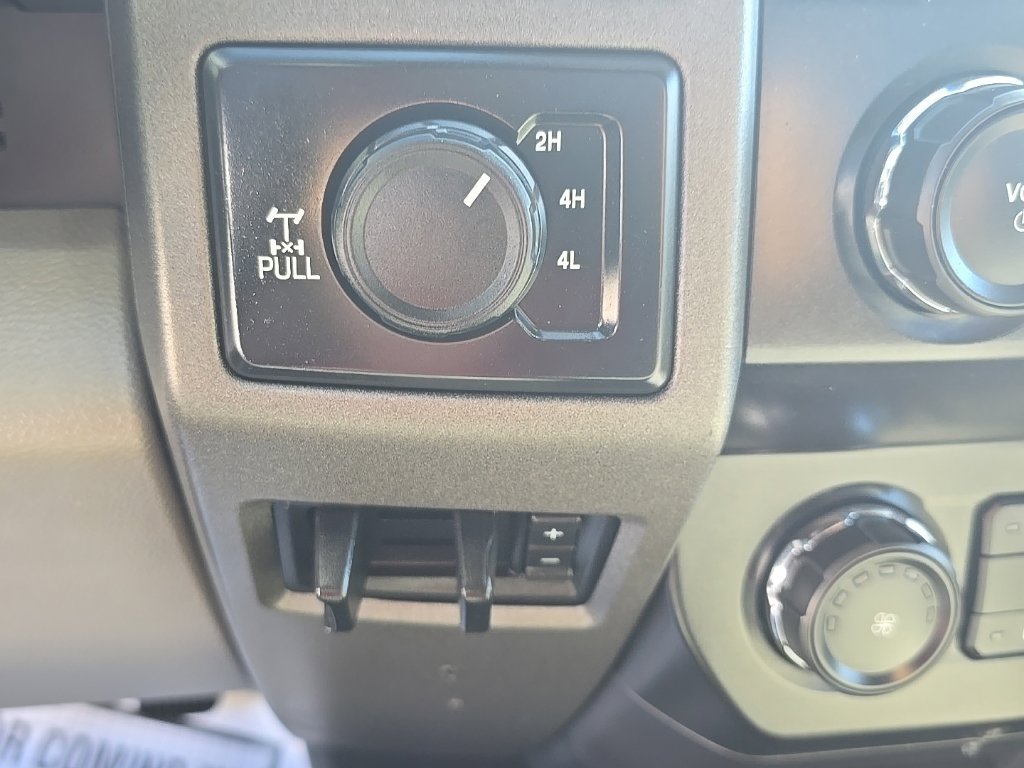 Used 2019 Ford F250 XL w/ XL Value Package AWD/4WD image 16