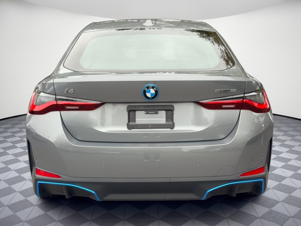Used 2024 BMW i4 eDrive35 w/ Premium Package RWD image 11