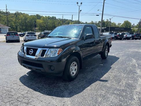 Used 2019 Nissan Frontier S w/ Work Truck Package RWD image 6