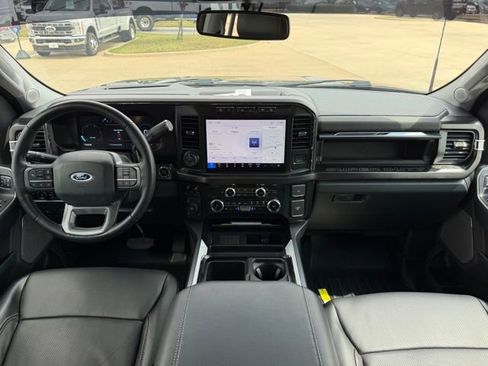 Used 2024 Ford F250 Lariat w/ Lariat Ultimate Package AWD/4WD image 23