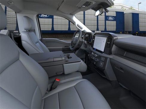 New 2025 Ford F150 XL w/ Equipment Group 103A High image 11
