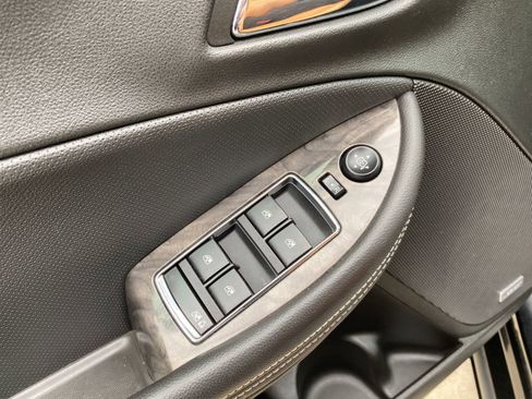 Used 2015 Chevrolet Impala LTZ image 15