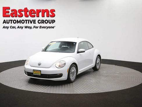 Used 2015 Volkswagen Beetle 1.8T FWD image 50