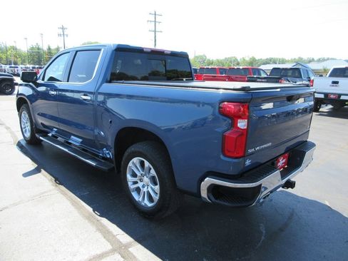 Certified 2024 Chevrolet Silverado 1500 LTZ AWD/4WD image 10