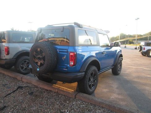 New 2024 Ford Bronco Black Diamond image 4