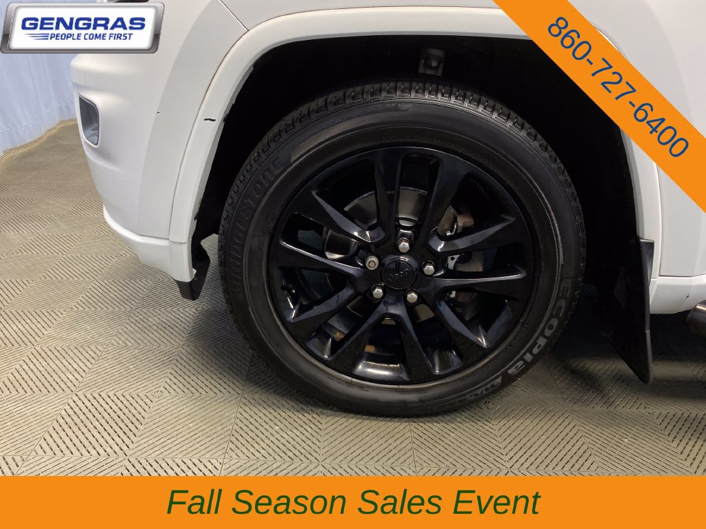 Certified 2017 Jeep Grand Cherokee Altitude AWD/4WD image 48