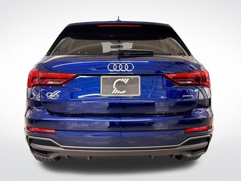 Certified 2025 Audi Q3 2.0T Premium Plus w/ Premium Plus Package AWD/4WD image 4