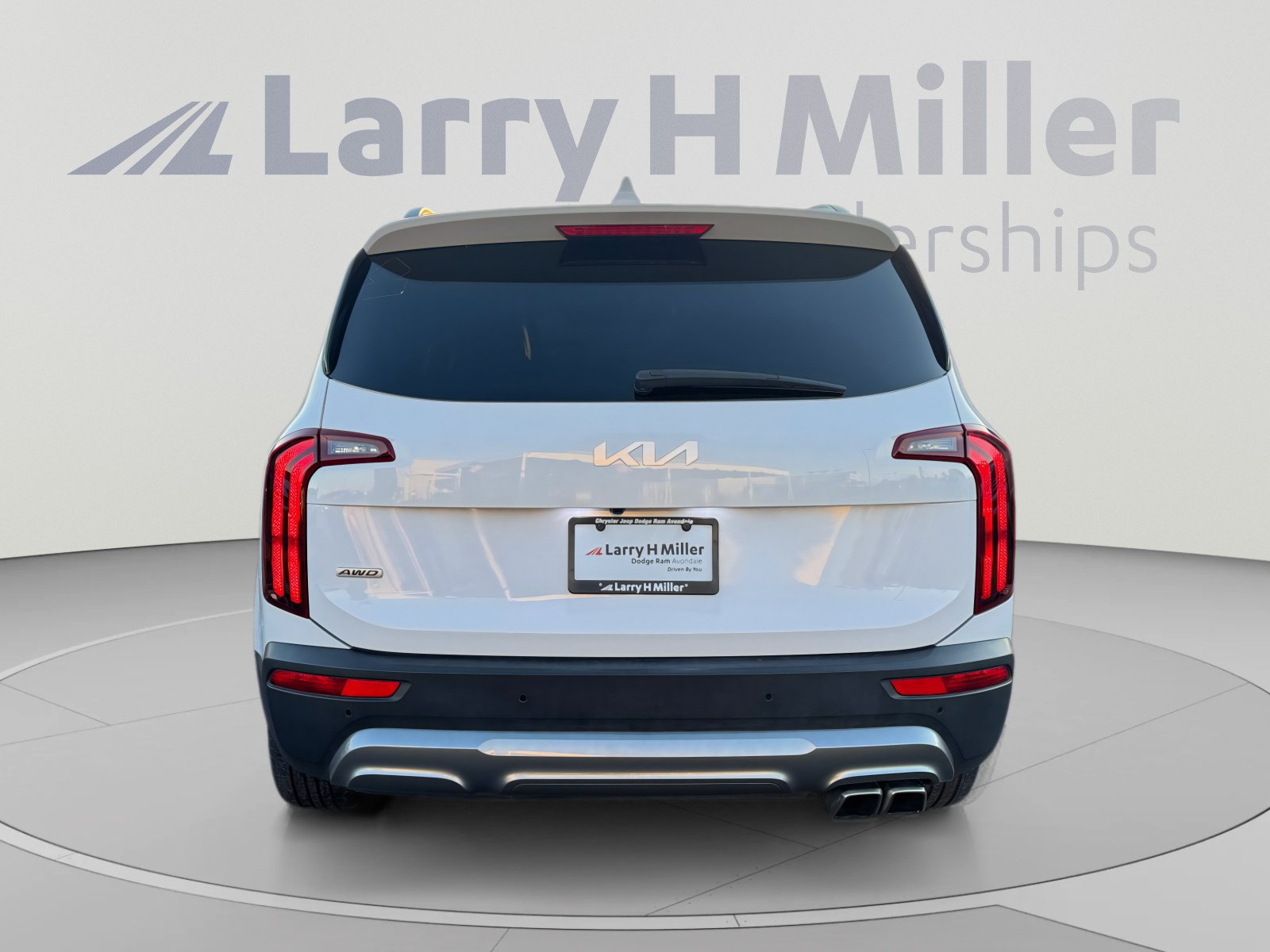 Used 2022 Kia Telluride S AWD/4WD image 4