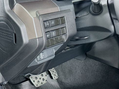 Used 2024 Toyota Tacoma TRD Sport image 10