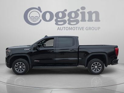 Used 2024 GMC Sierra 1500 AT4 w/ Technology Package